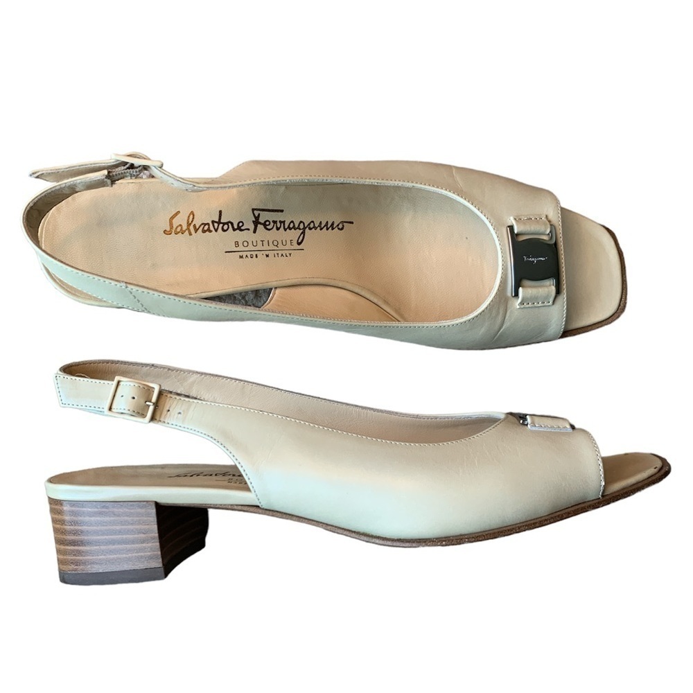 Salvatore Ferragamo | Salvatore Ferragamo Neutrals Leather Slingback Heels